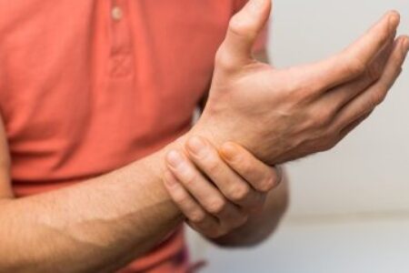 hand-joint-pain