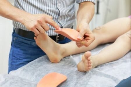 علاج-القدم-المسطحة-عند-الأطفال